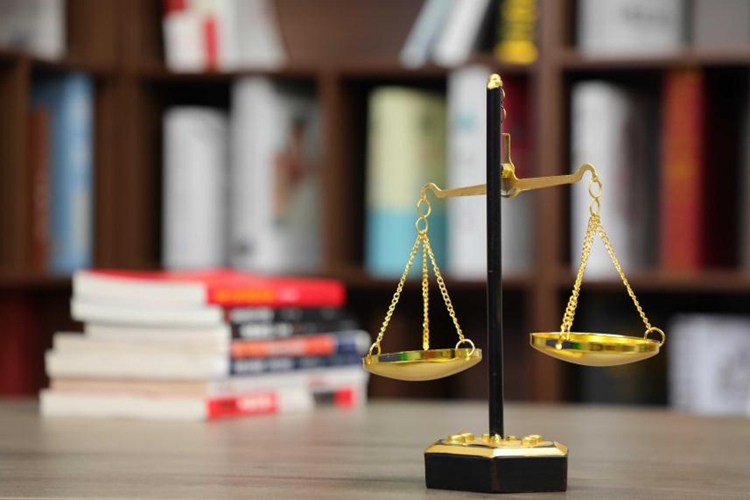 冠领律师担任广东深圳贷款诈骗罪案辩护人，依法助被告人缩短刑期