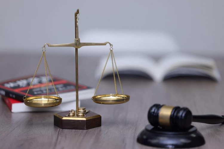 冠领律师专业辩护，依法助嫌疑人取保候审