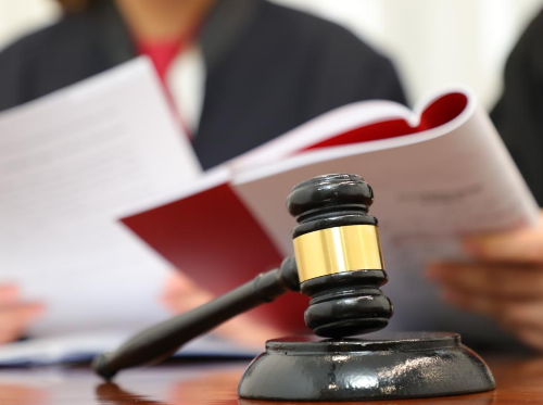 电影投资收益权转让迷雾重重,冠领律师拨云见日助委托人追回10万本金加利息-2 电影投资收益权转让迷雾重重,冠领律师拨云见日助委托人追回10万本金加利息-2