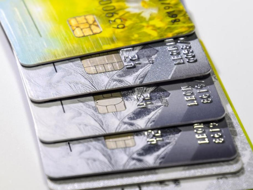 女子为提升贷款资质“刷流水”涉嫌犯罪,冠领律师依法辩护助其取保候审-1 女子为提升贷款资质“刷流水”涉嫌犯罪,冠领律师依法辩护助其取保候审-1