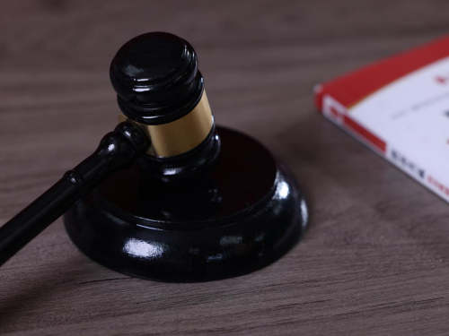 冠领律师代理广州贷款服务合同纠纷案，助六旬老人追回20万不合理收费-2