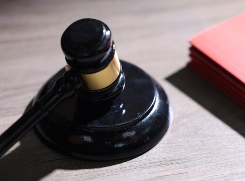 女子入室盗窃被诉面临实刑，冠领律师全力辩护助其获缓刑判决-2