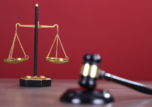 前妹夫低价租房且解约后强占不还，冠领律师助力上海房东要回房屋及占有费-2