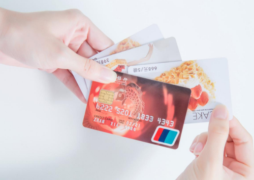 男子提供银行卡为他人“走账”被刑拘，冠领律师精准辩护助其取保候审-1