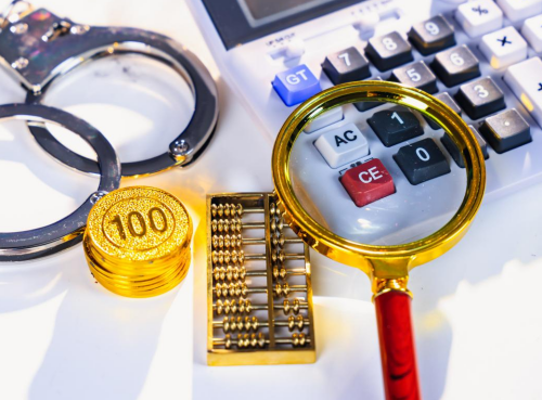 19岁青年运假烟被控非法经营,冠领律师为其争取刑期降至一年四个月-1 19岁青年运假烟被控非法经营,冠领律师为其争取刑期降至一年四个月-1