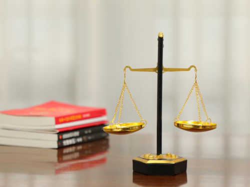 19岁青年运假烟被控非法经营,冠领律师为其争取刑期降至一年四个月-2 19岁青年运假烟被控非法经营,冠领律师为其争取刑期降至一年四个月-2