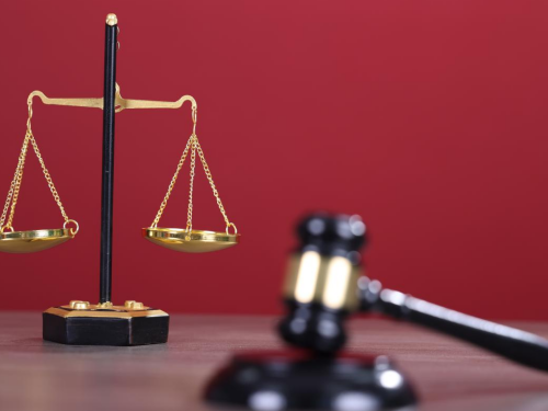 冠领律师代理福建福州确认赠与合同无效纠纷案胜诉帮助老人讨回房产-1 冠领律师代理福建福州确认赠与合同无效纠纷案胜诉帮助老人讨回房产-1