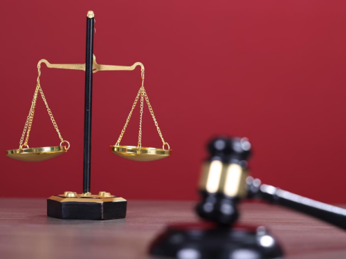 七旬父亲欲收回赠子房产,冠领律师主张已过时效帮助儿子驳回起诉-2 七旬父亲欲收回赠子房产,冠领律师主张已过时效帮助儿子驳回起诉-2