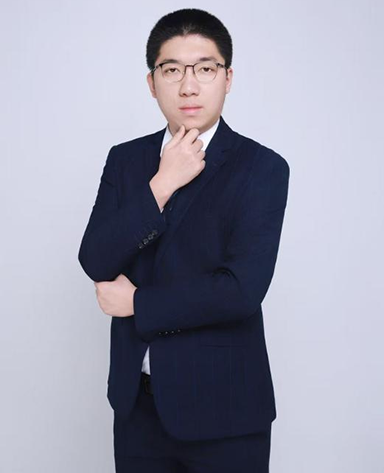 何鑫锴